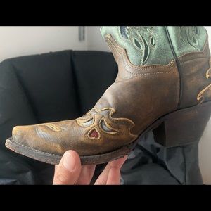 Dan Post Vintage Bluebird cowboy boots- great condition